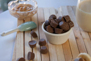 almond butter cups